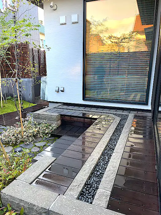 軟石を使用した縁台